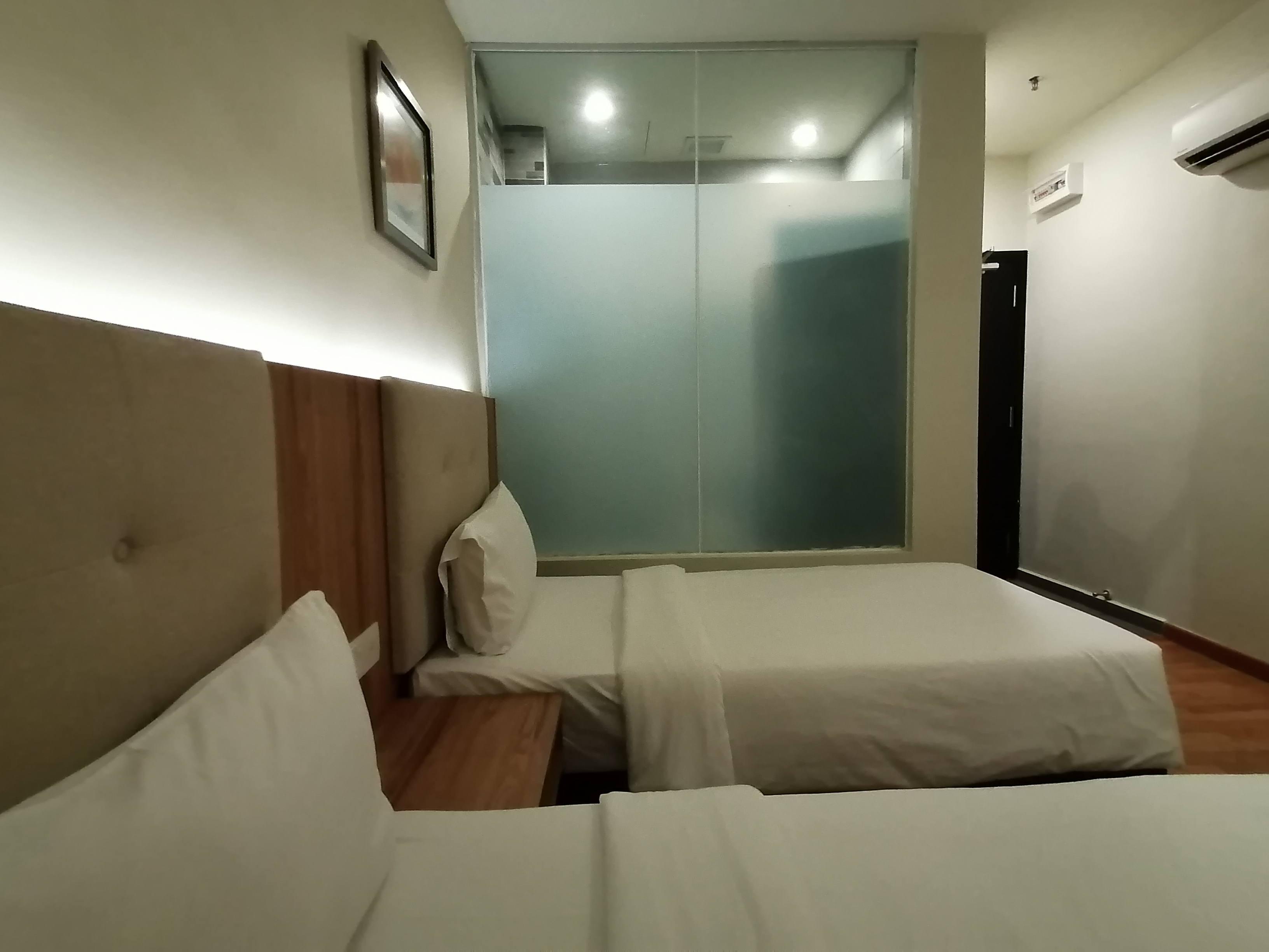 Room Plus BMMJ214