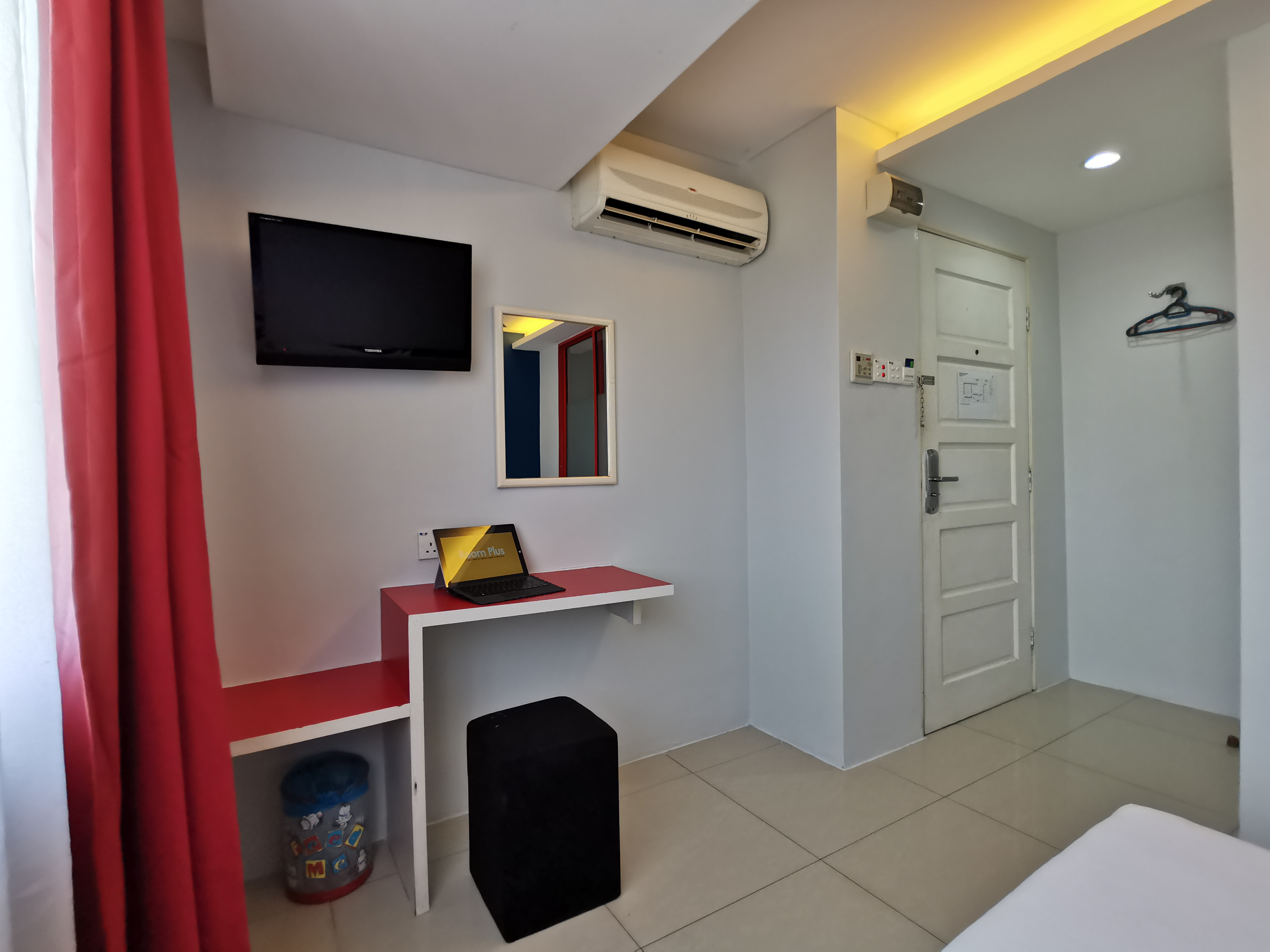 Room Plus BVSS2302