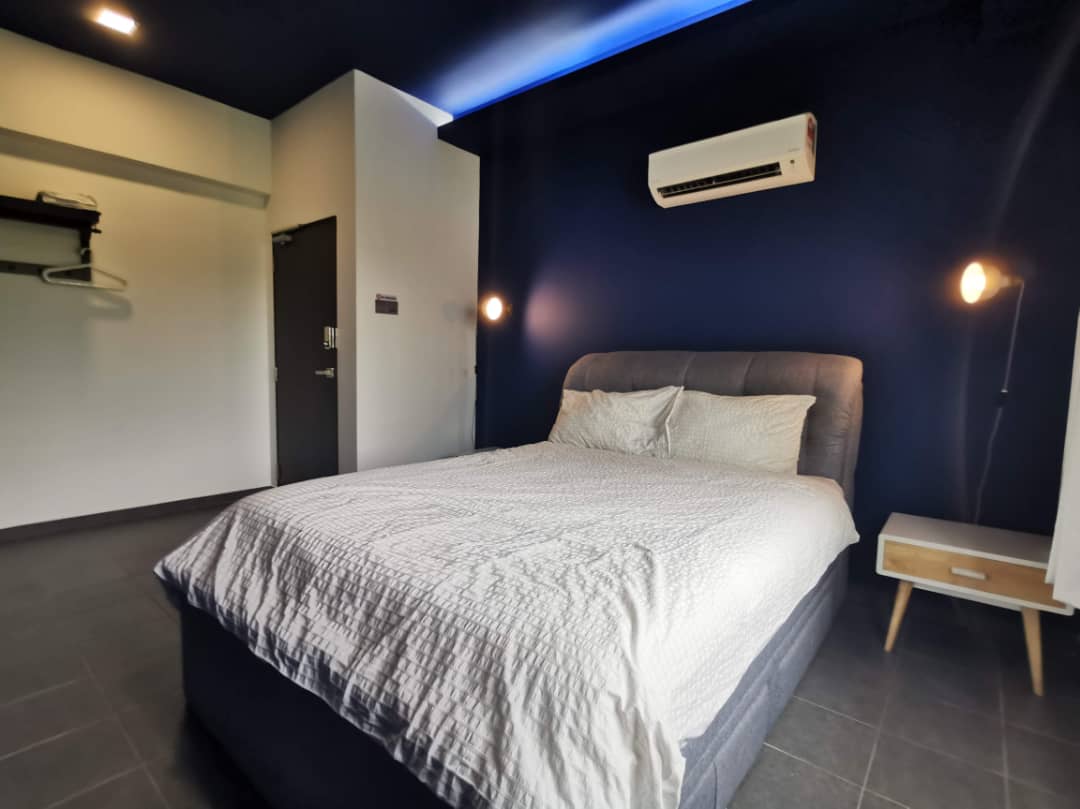 Room Plus Window Room with Private Bathroom TP2 102