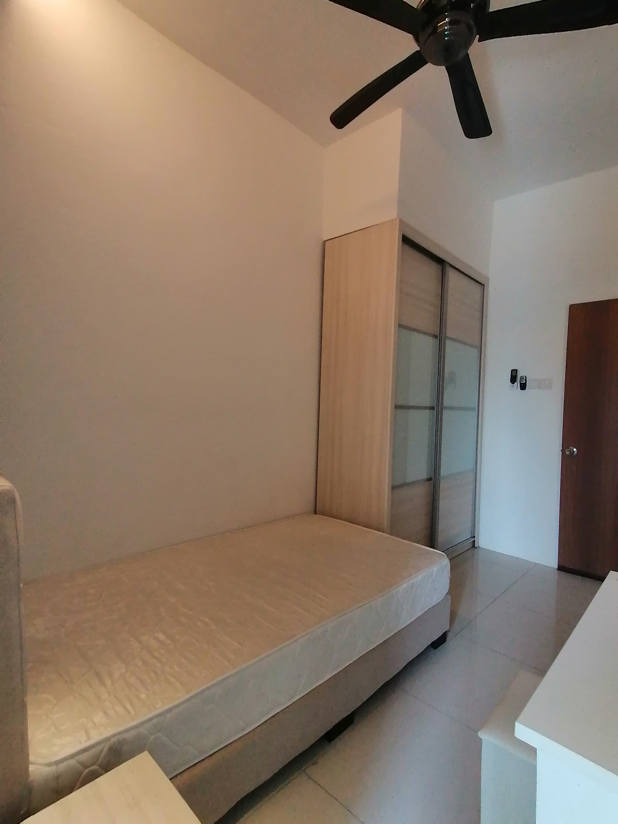 Room Plus DM1601R6