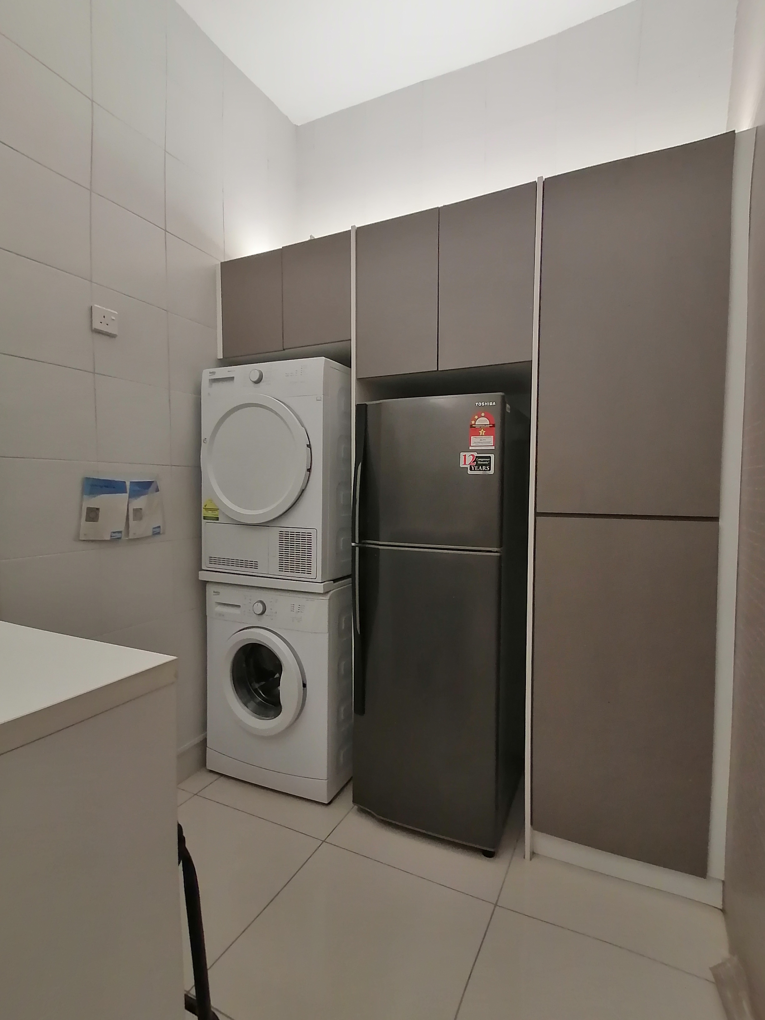 Room Plus DM1705R2 