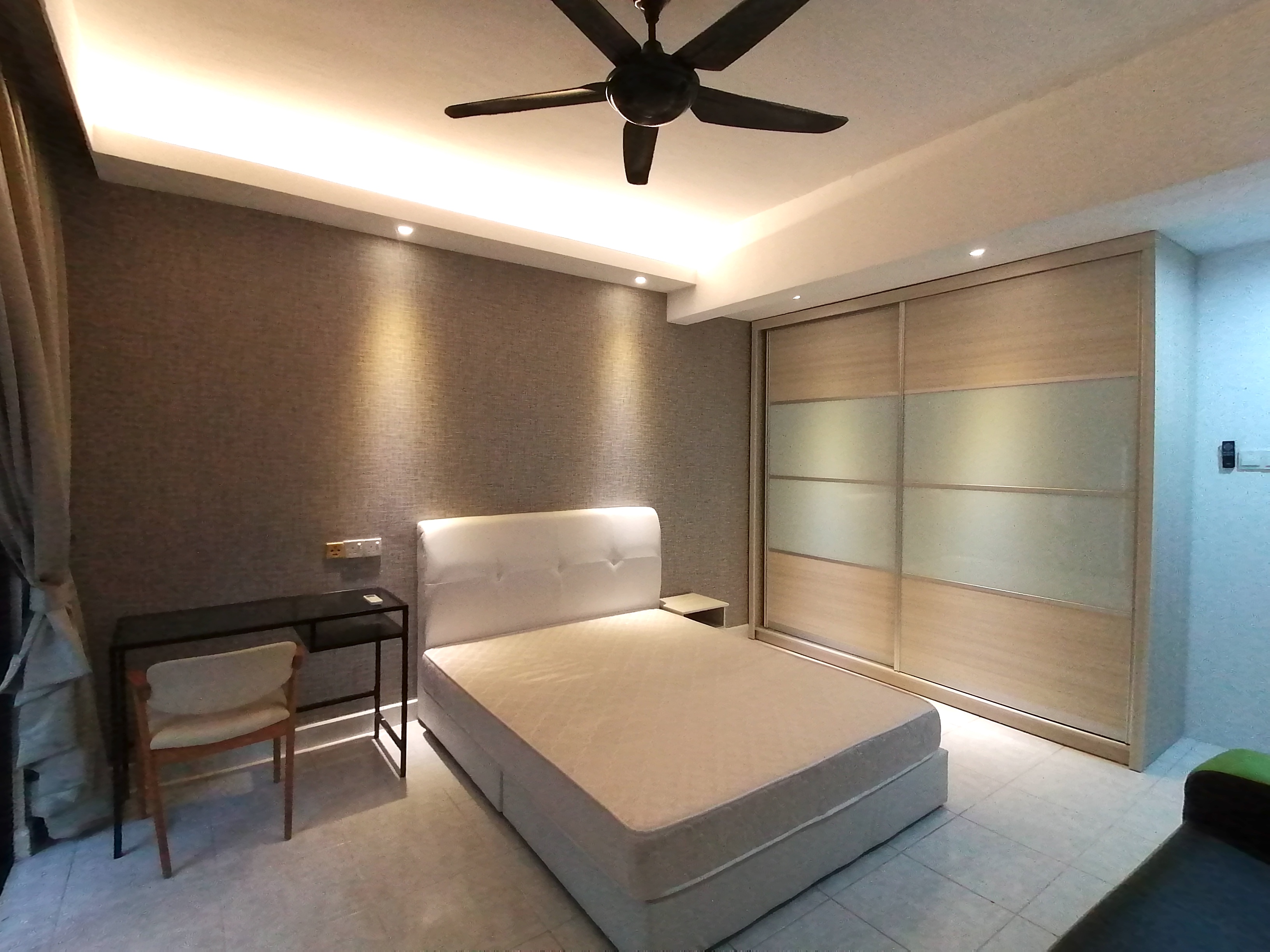 Room Plus CHSE126R4