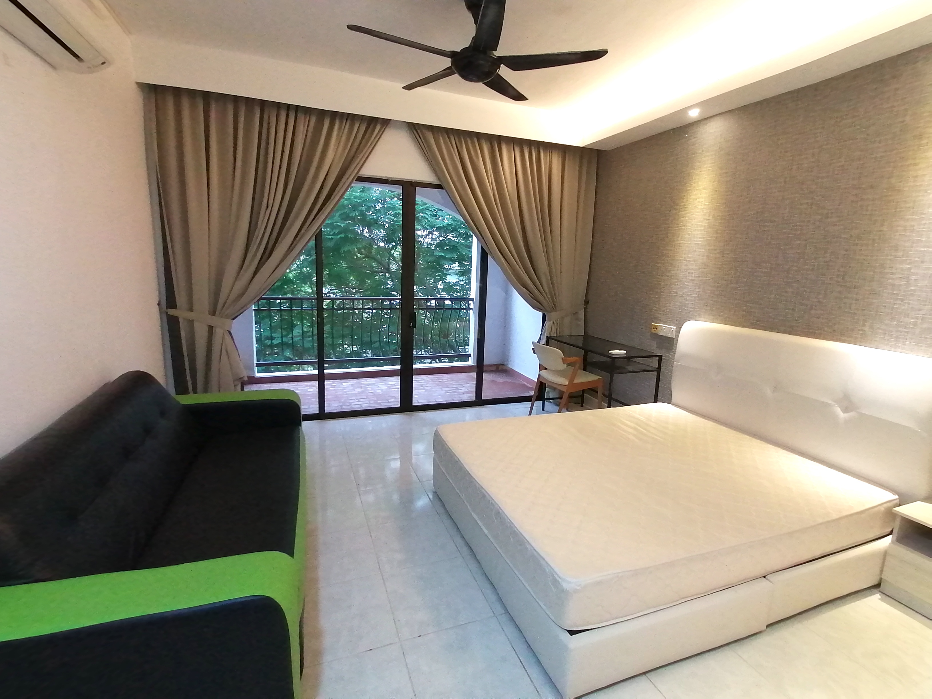 Room Plus CHSE126R4