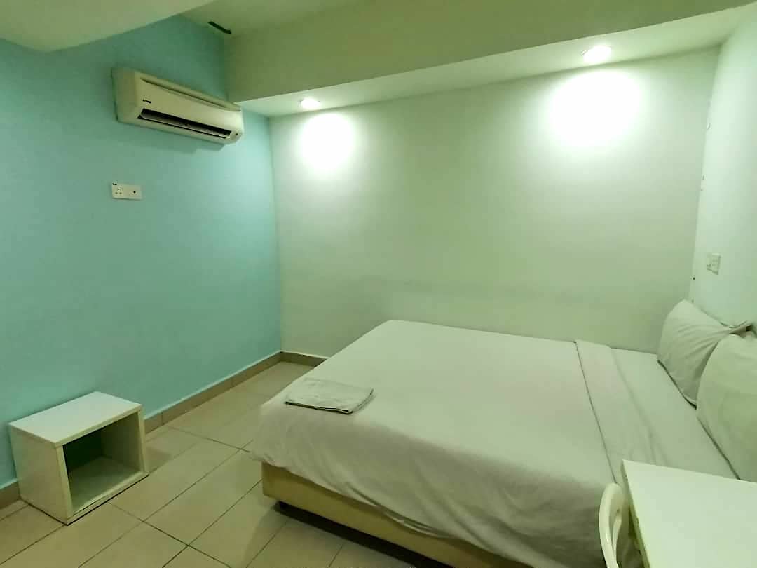 Room Plus YYPD 228