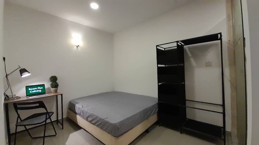 Room Plus 204 05TM136