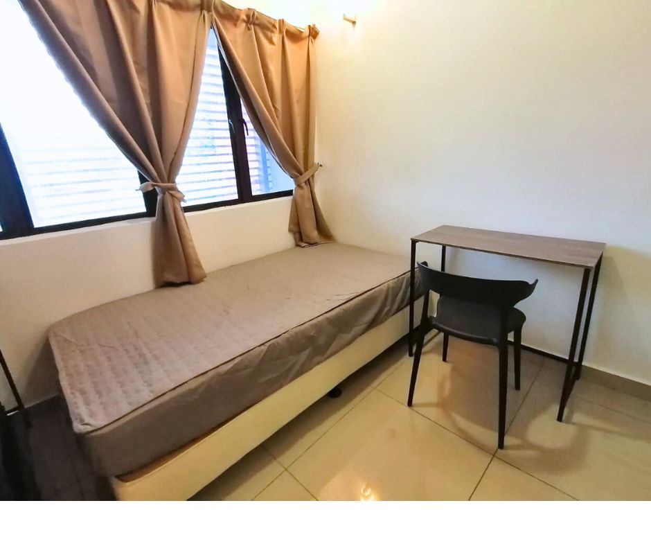 Room Plus 202 05TM136