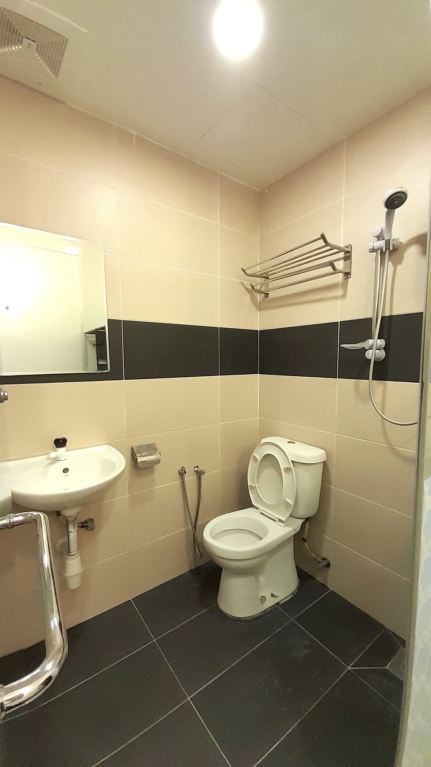 Room Plus 202 05TM136