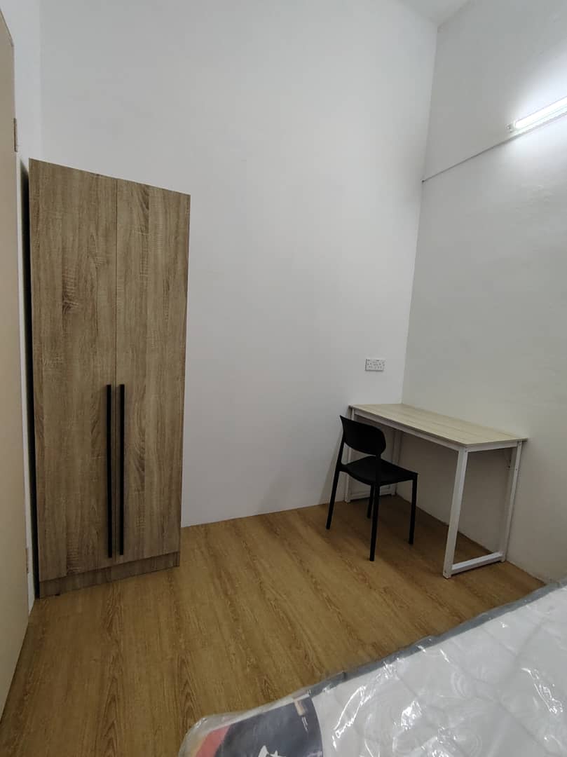 Room Plus 105 07TP57-1F