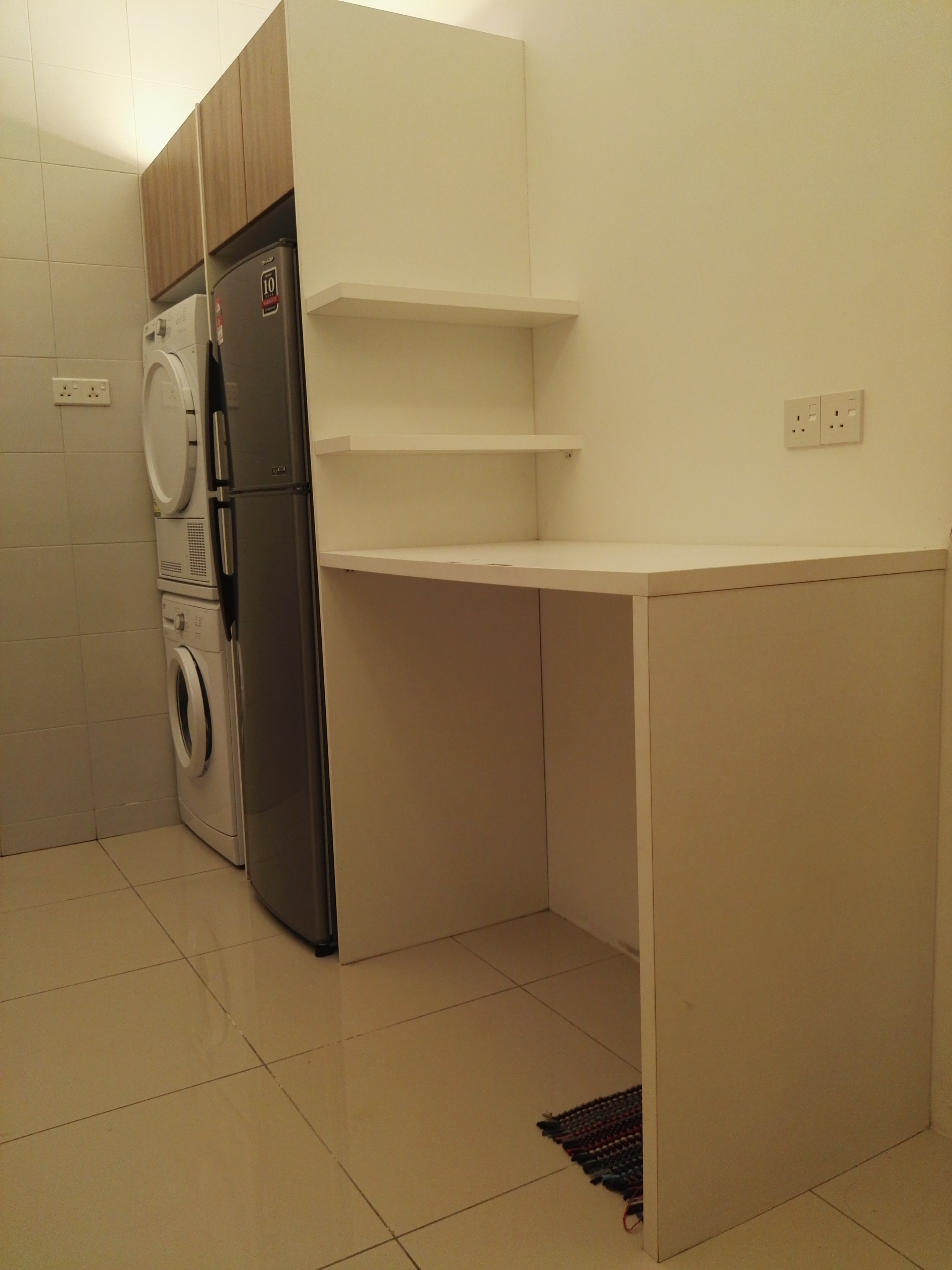 Room Plus DM1501R6 Private Room with Super Single Bed
