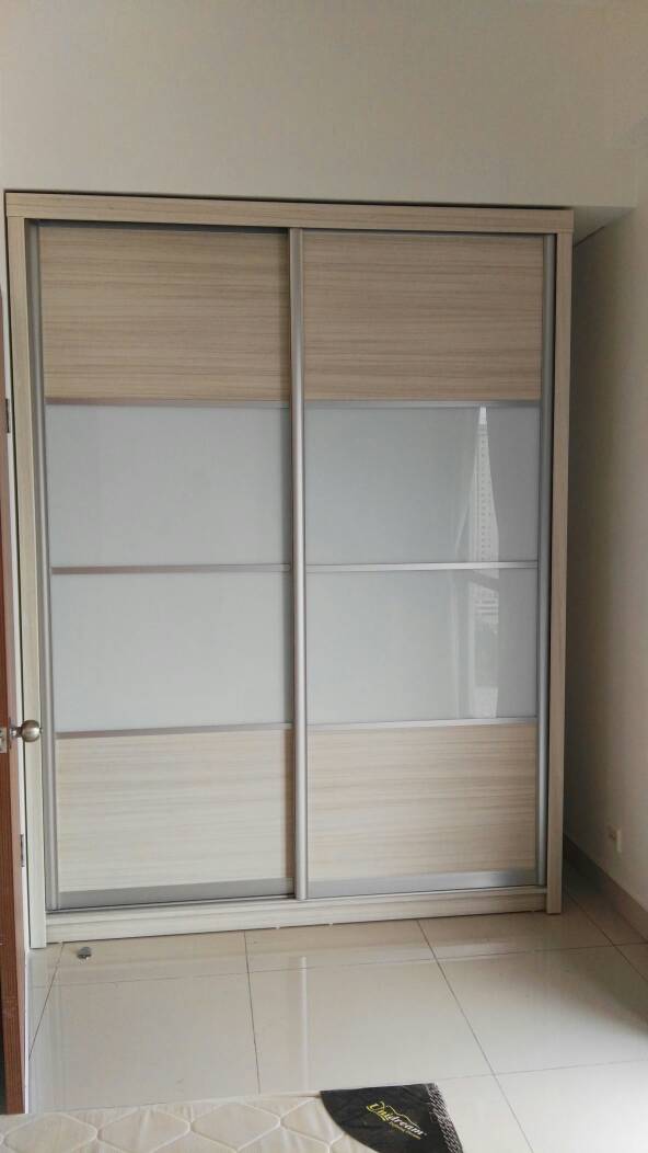 Room Plus DM1705R3 Private Room with Queen Bed