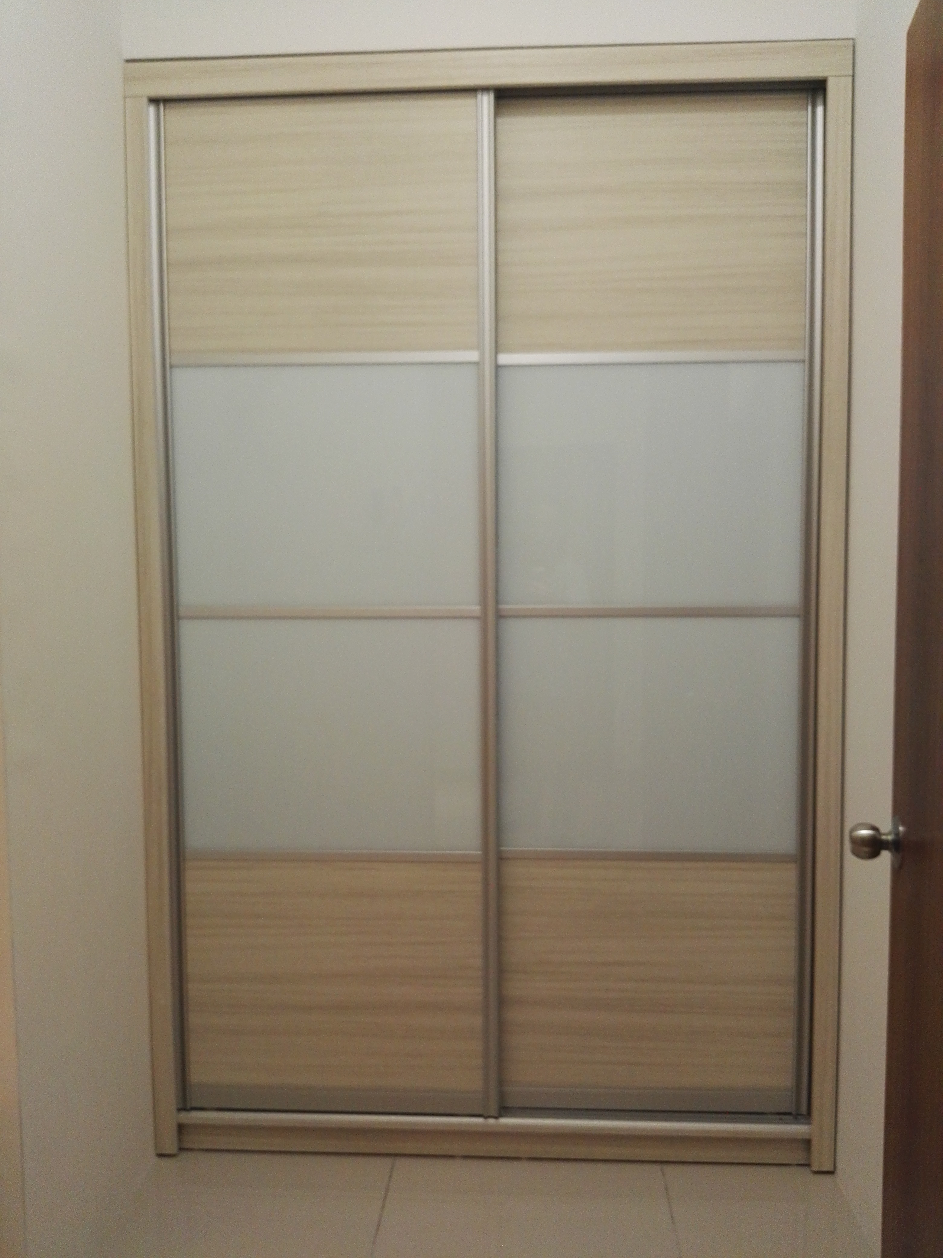 Room Plus DM1708R4 Private Room with Super Single Bed