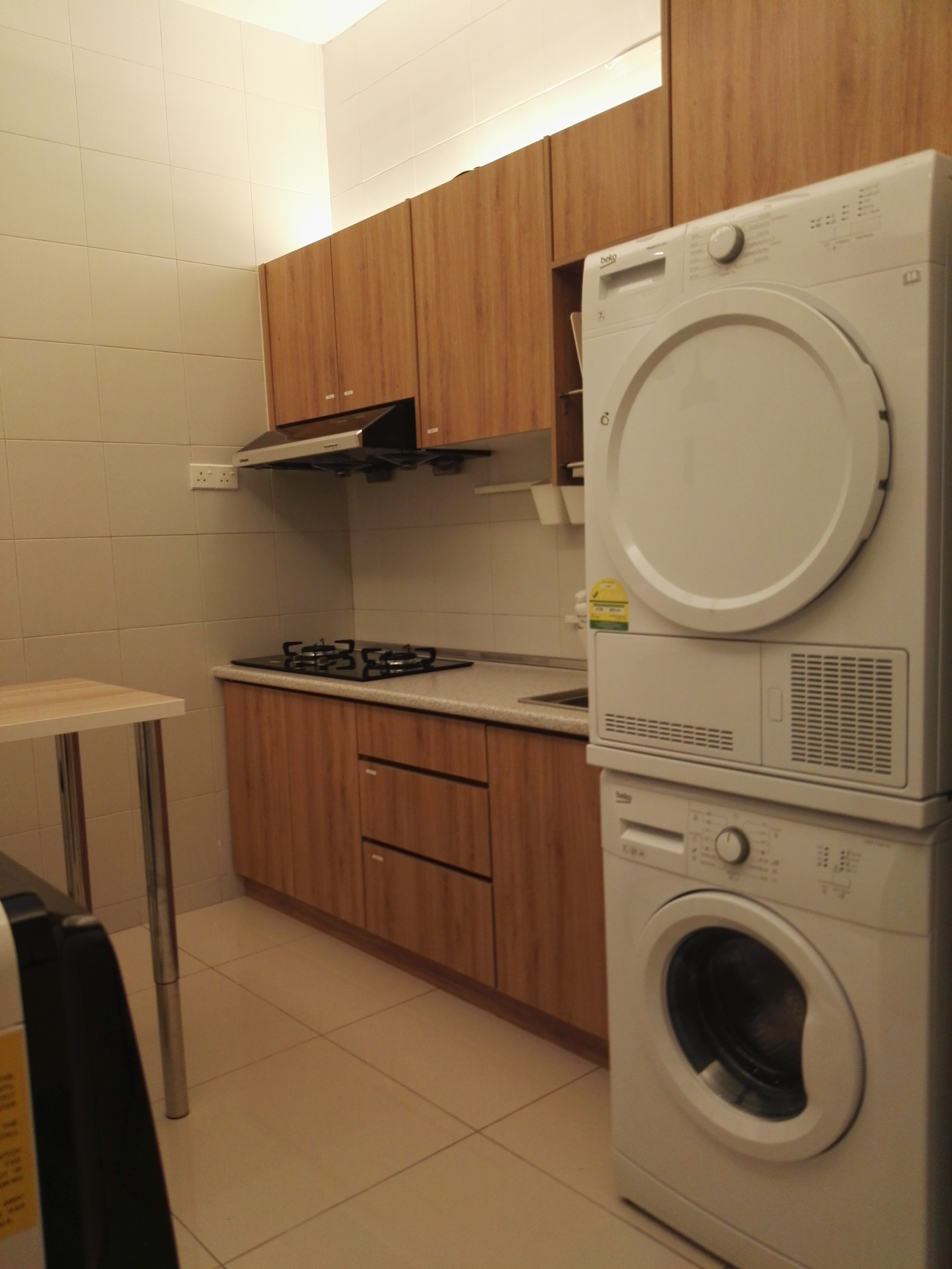 Room Plus DM1708R4 Private Room with Super Single Bed