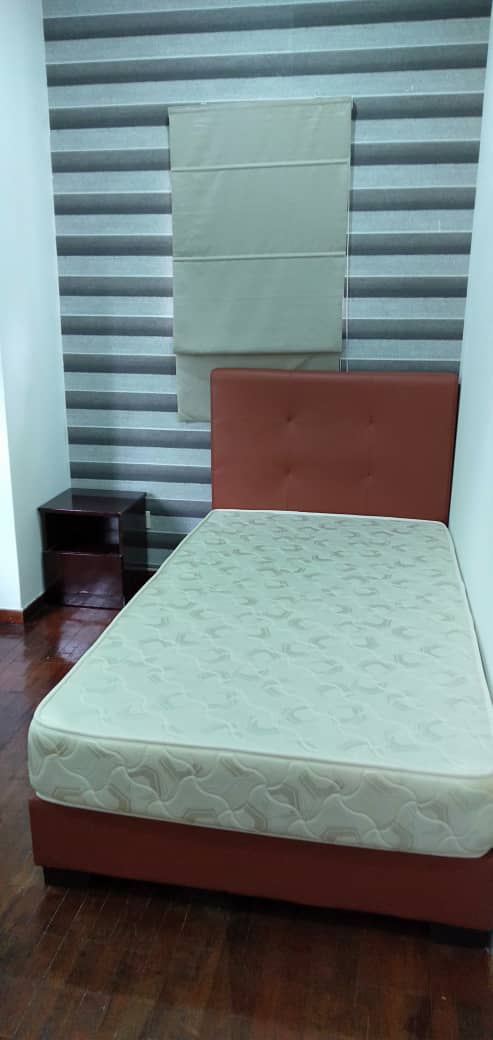 Room Plus CHSE134R1A Private Room with Super Single Bed