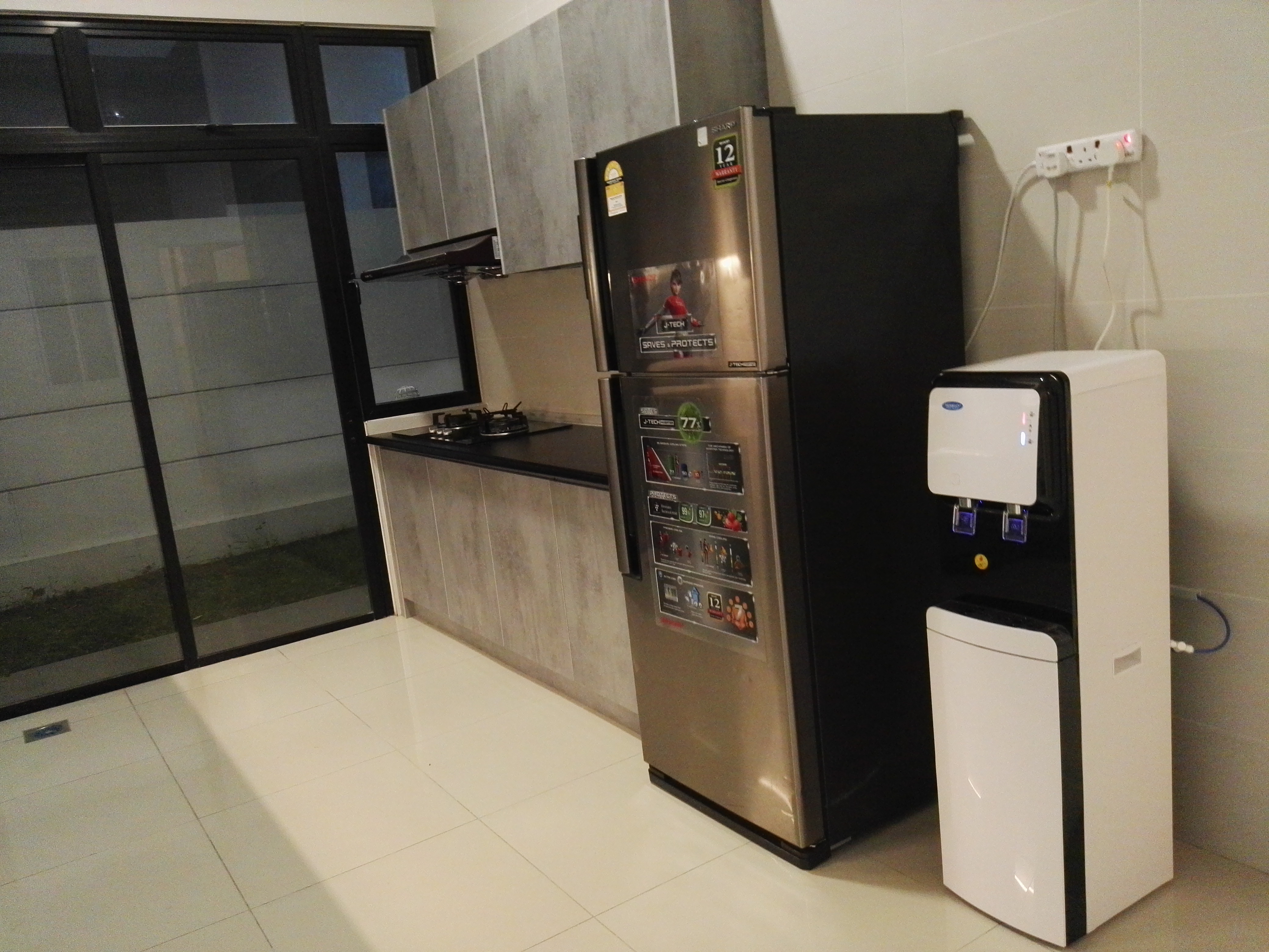 Room Plus JBK18R203 Private Room with Super Single Bed