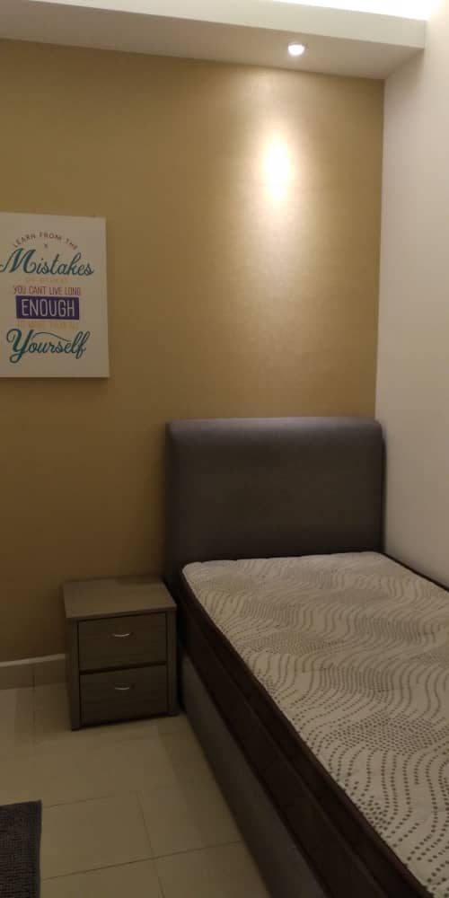 Room Plus CRB1702R8 