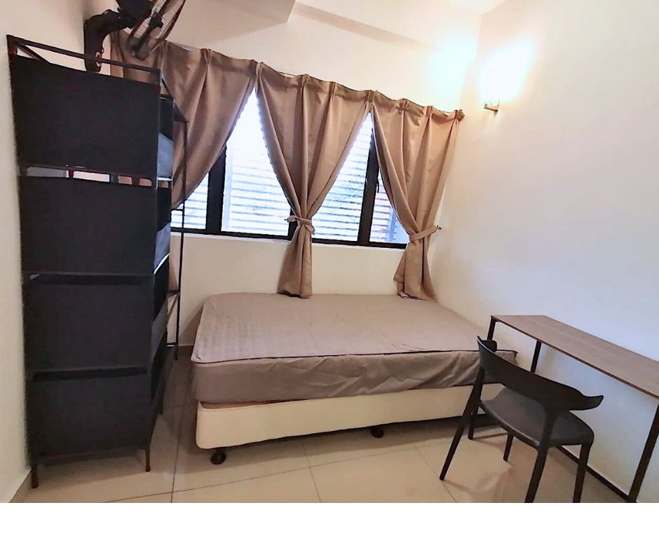 Room Plus 202 05TM136