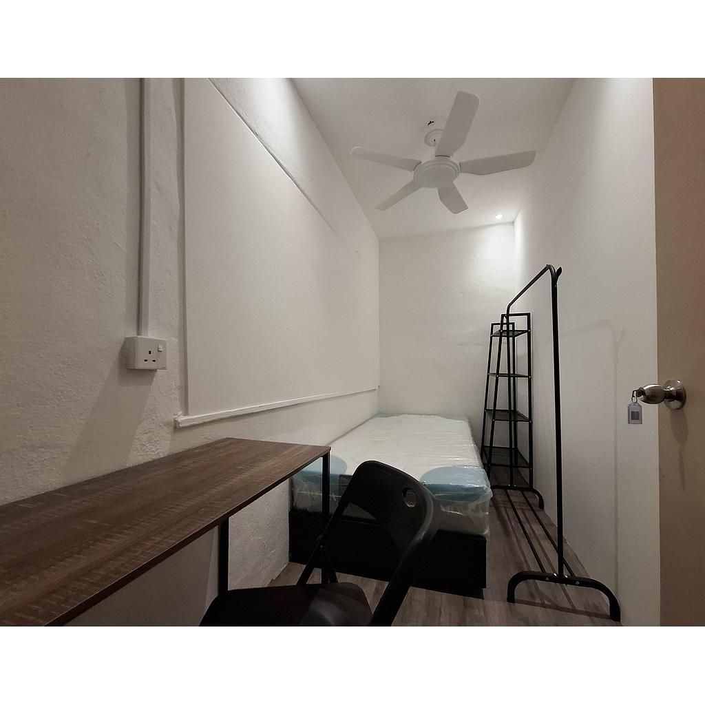 Room Plus 210 06TP43-2