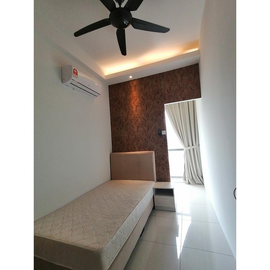 Room Plus DM1601R4  
