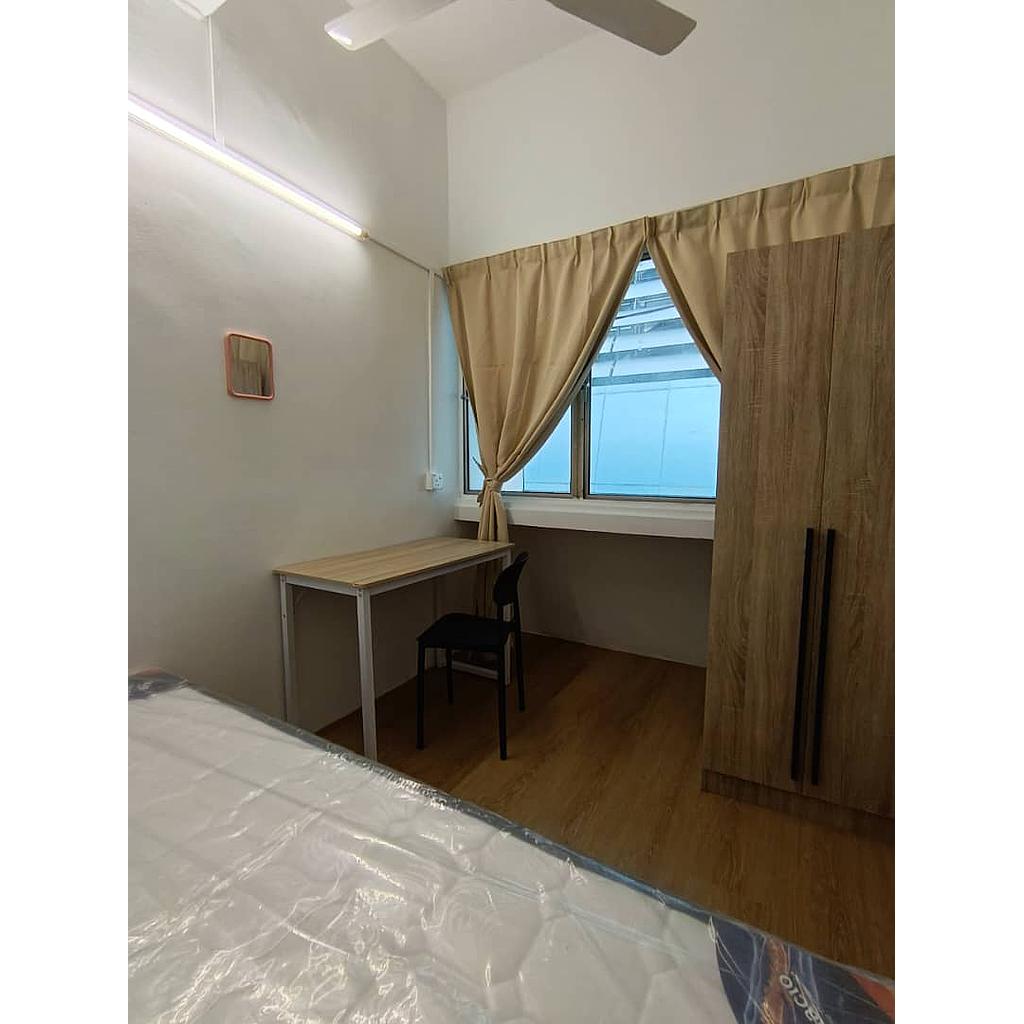 Room Plus 102 07TP57-1F