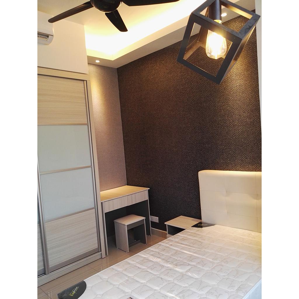 Room Plus DM1803R3  