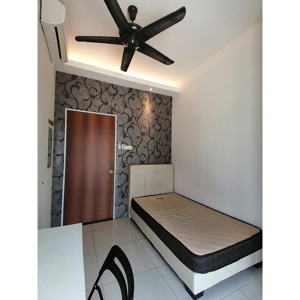 Room Plus DM1808R3 