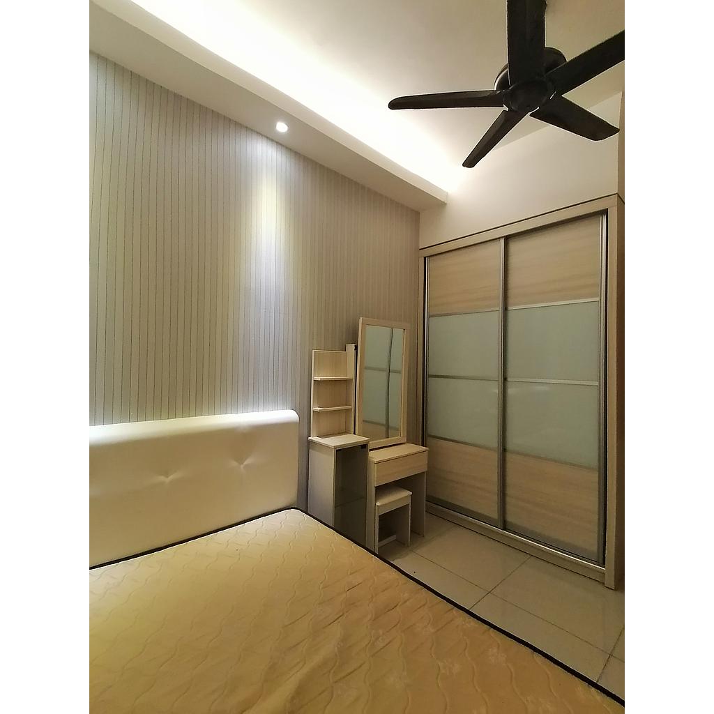 Room Plus DM1808R5  
