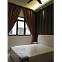 Room Plus JHZ30R102 Private Room with Queen Bed