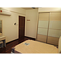 Room Plus CHSE122R2 Private Room with Queen Bed
