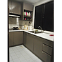 Room Plus CHSE126R2 Private Room with Queen Bed