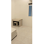 Room Plus CHSE133R5 Private Room with Queen Bed