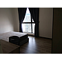 Room Plus CRB1702R6 Private Room with Queen Bed