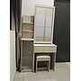 Room Plus JHZ20R204 Private Room with Queen Bed