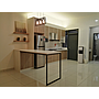 Room Plus JHZ26R101 Private Room with Queen Bed