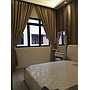 Room Plus JHZ26R102 Private Room with Queen Bed